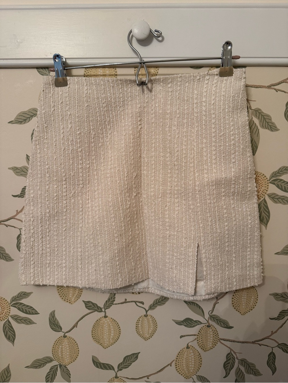 Classic ASTR Cream Tweed Mini Skirt